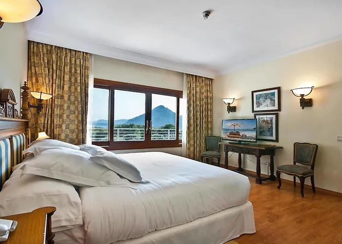 Formentor, A Royal Hideaway