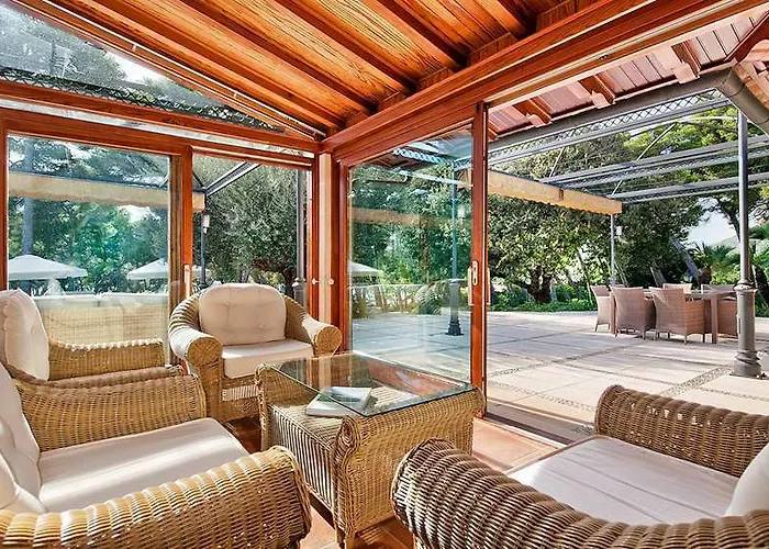 Formentor, A Royal Hideaway Порт-де-Польєнса