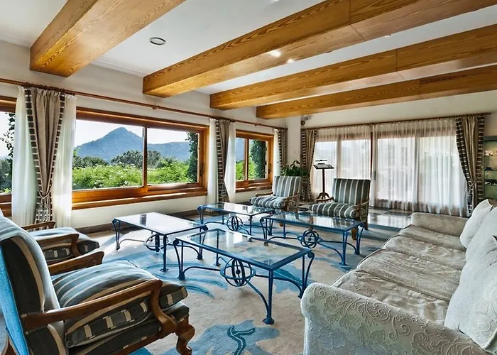 Formentor, A Royal Hideaway