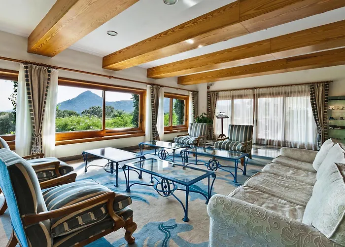 Готель Formentor, A Royal Hideaway Порт-де-Польєнса